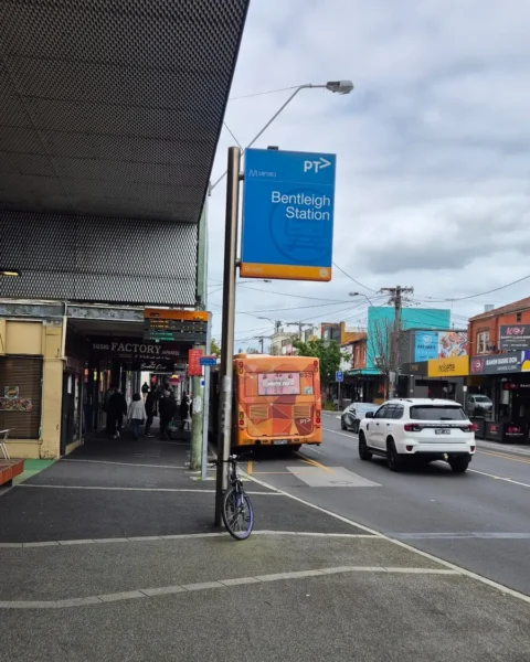 Bentleigh Station in Bentleigh VIC 3204